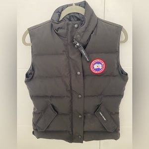 Canada Goose Vest Black size small